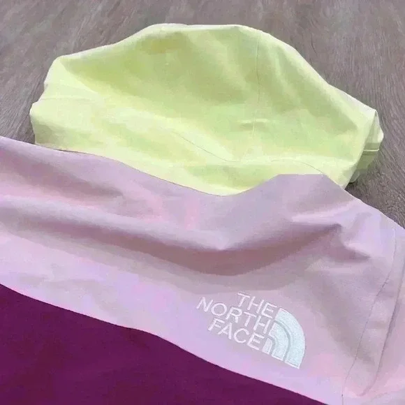 The North Face Women’s Dragline Jacket, Small - Picture 10 of 15